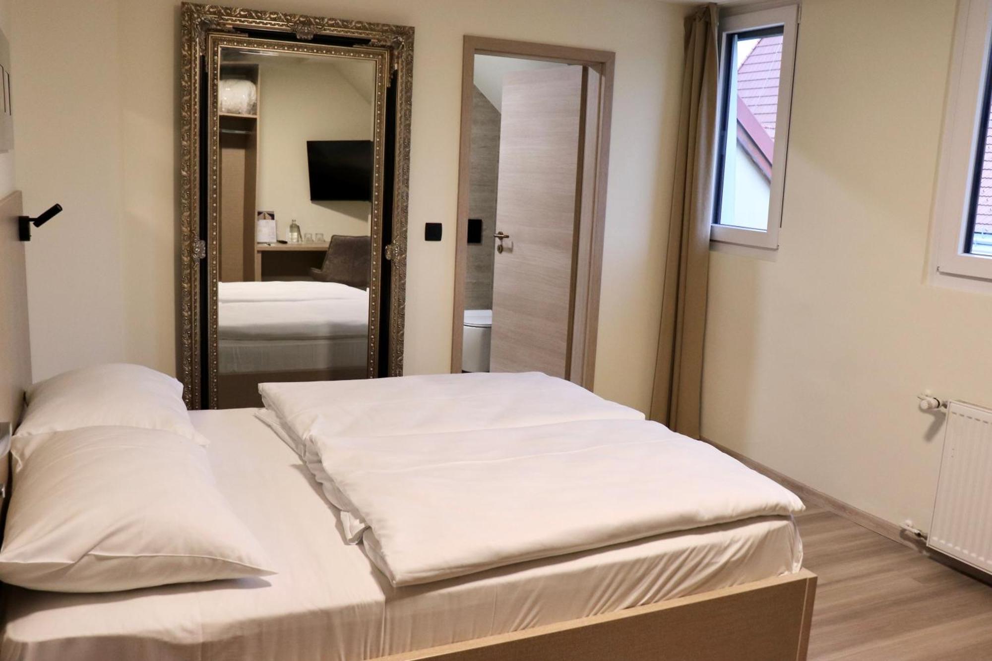 Evropa Hotel 4*