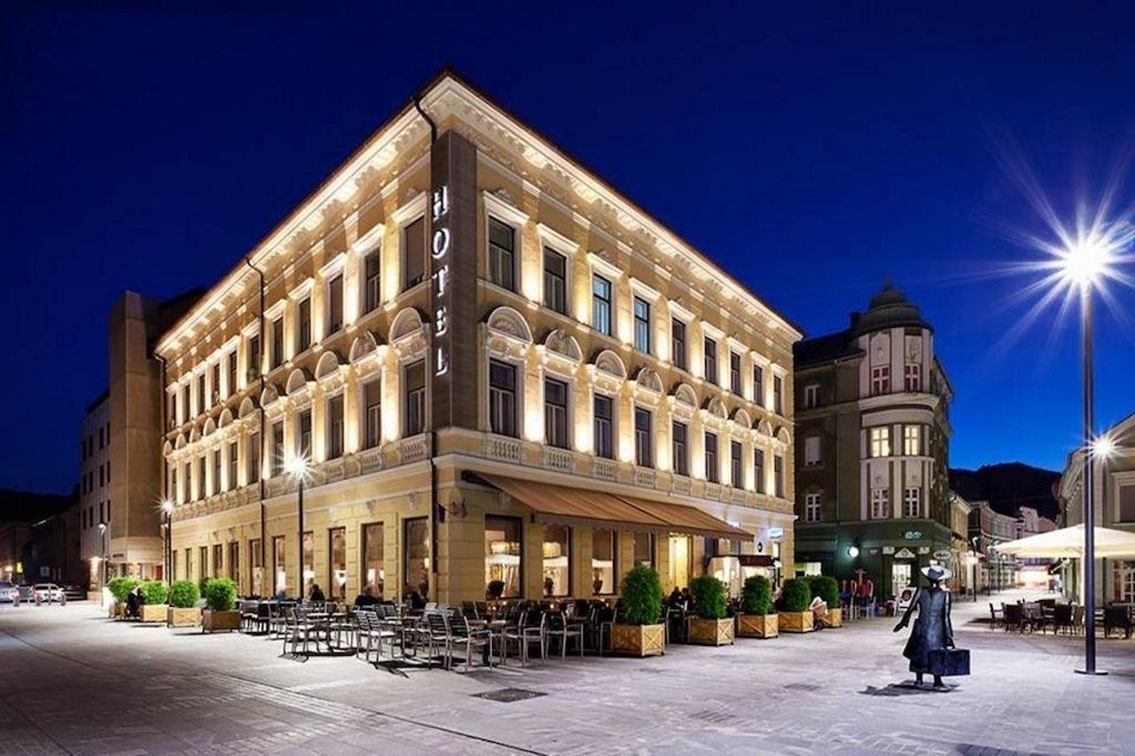 Hotel Evropa 4*
